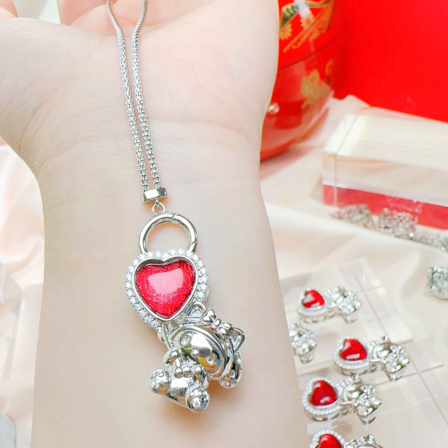 紅天鐵心心盒子